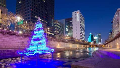 Korean Christmas Traditions | LoveToKnow