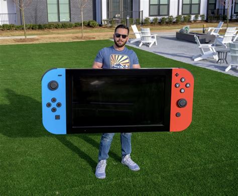 Dude Creates Giant Working Nintendo Switch - Legit Reviews