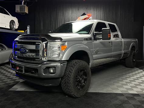 2011 Ford Super Duty F-250 | www.vxmotorsales.com