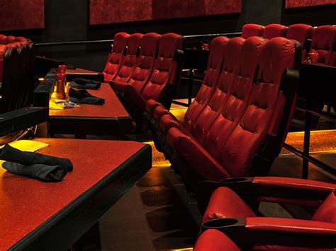 Dine-In Theaters in Orlando for Entertainment Enthusiasts