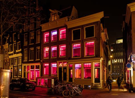 Join Our Red Light Tour In Amsterdam