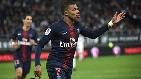 Mbappe Hairstyle / Kylian Mbappe New Hairstyle - 80 011 просмотров • 29 ...