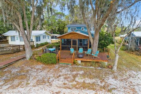 Ocklawaha, FL Real Estate - Ocklawaha Homes for Sale | realtor.com®