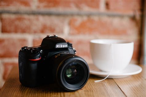 Must-Have Photography Equipment for Beginners from Cameras to Editing