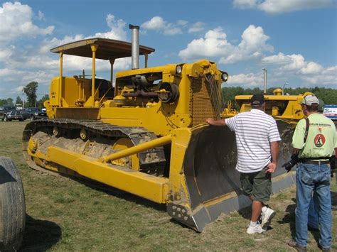 Caterpillar D9 Bulldozer | Heavy equipment, Caterpillar equipment ...