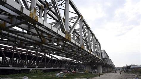 New railway bridge beside Delhi’s iconic Lohe Ka Pul likely by Sep ...