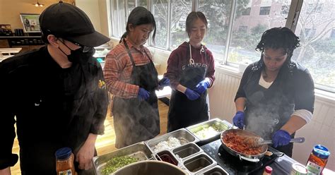 San Francisco State University hosts cooking class to celebrate Black History Month