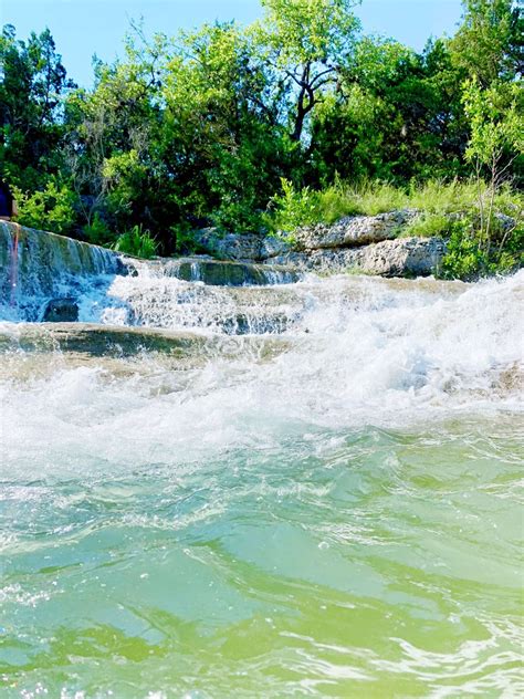 11 Pictures That Prove Blue Hole Park in Georgetown, TX is a Slice of Paradise - Finding Mandee