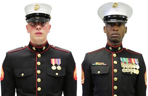 marine corps uniforms - Google Search | Usmc dress blues, Marine ...