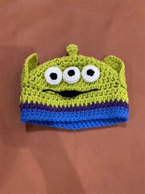 Toy story alien crochet hat | Baby hat sizes, Crochet hats, Crochet ...