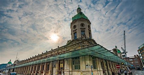 Plans unveiled for revamp of Smithfield meat market buildings | News ...