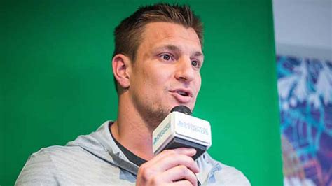 ‘Gronk’ is retiring: Patriots tight end Rob Gronkowski announces ...