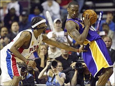 2004 NBA Finals: Game 3 - Photo 6 - CBS News