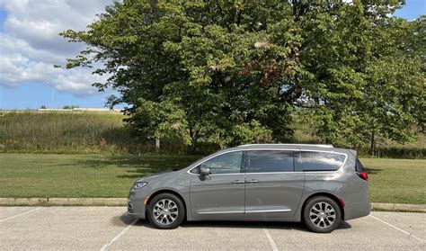 The Chrysler Pacifica is still the best plug-in hybrid minivan on the ...