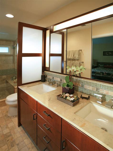 Privacy Screen Toilet Ideas, Pictures, Remodel and Decor