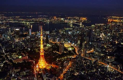 La noche en Tokio, un atractivo turístico en sí mismo