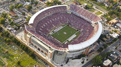 Alabama State Football Stadium Capacity / New Montgomery Bowl Game ...