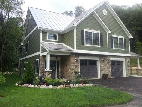 Nice 40 Ideas To Make Your Home Look Elegant With Vinyl Siding Color ...