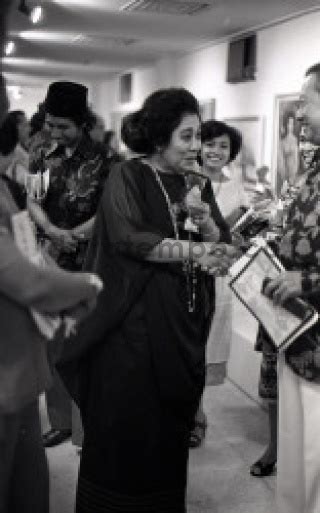 fatmawati soekarno - DATATEMPO