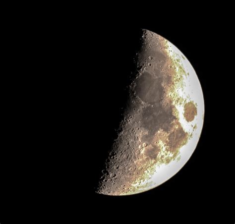 Waxing Crescent Moon : r/astrophotography