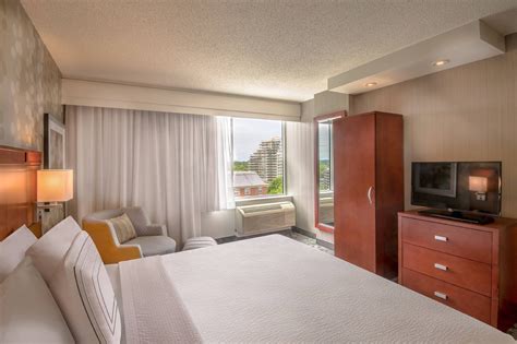 Courtyard by Marriott Chevy Chase, Chevy Chase, MD Jobs | Hospitality ...