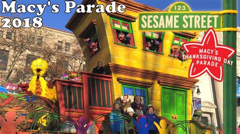 Sesame Street - 2018 Macy's Thanksgiving Day Parade - YouTube