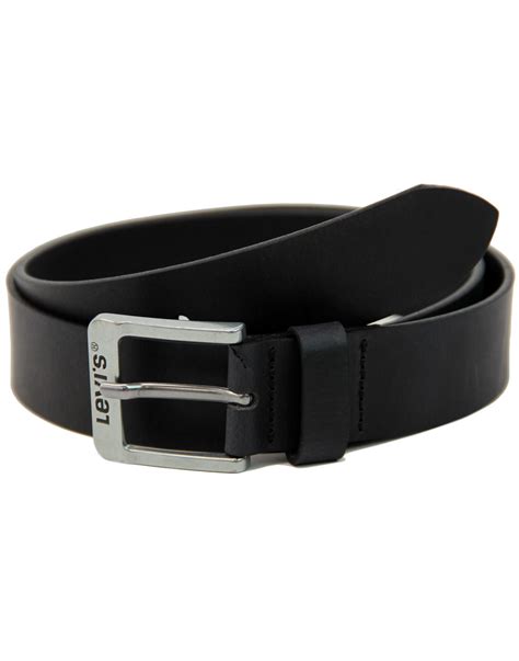 LEVI'S® Free Men's Retro Mod Smooth Leather Belt in Black