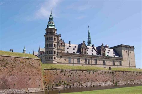 Kronborg Castle, Helsingor, Denmark | Beyond the Lamp Post | Literary Travel & World Literature