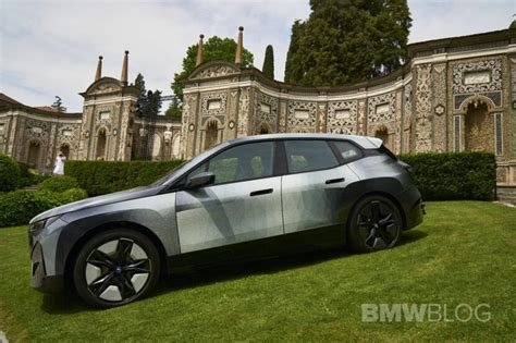 2022 BMW iX - Specs, Pricing, Range, Charging and Reviews