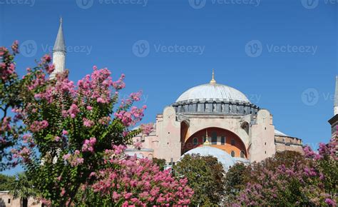 Hagia Sophia Museum in Istanbul 10295234 Stock Photo at Vecteezy