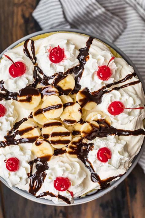 Banana Split Dessert (No Bake) - The Cookie Rookie®