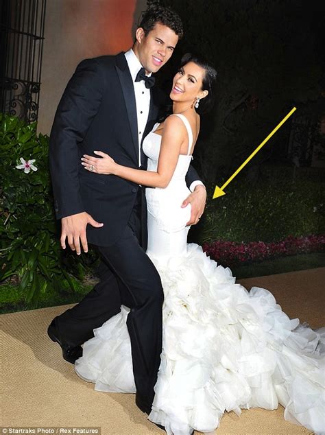 Pix :: Kim Kardashian's Wedding Photos + The Romantic Booty Grab ...