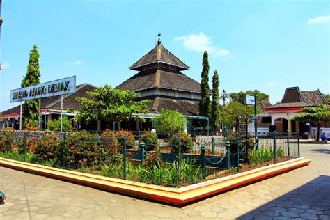 Masjid Demak | Islam Rahmatan Lil 'Alamin