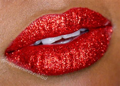 Queenii Rozenblad : Ruby Woo Red Glitter lips and video tutorial below!