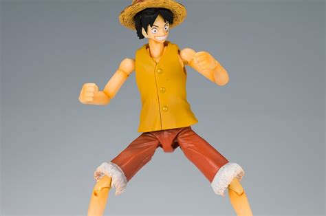 Review: S.H.Figuarts Monkey D Luffy Yellow Vest Ver. Large Images | GUNJAP