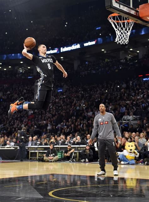 zach lavine 2015 dunk contest | Zach LaVine Beat Aaron Gordon in the Best NBA Dunk Contest ...