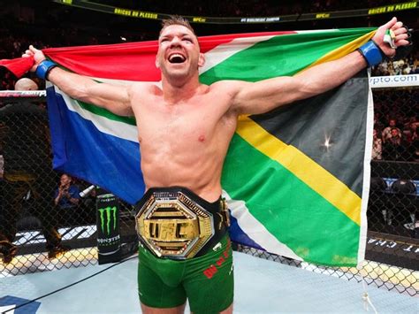 Du Plessis takes UFC middleweight belt from Strickland | Philstar.com