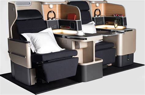 Review: Qantas A330 domestic business class ‘Business Suite’ - The High Life