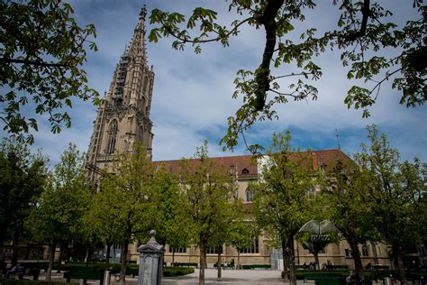 Side view of the Bern cathedral-Switzerland - KASADOO