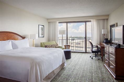 Tampa, FL, Hotel Rooms | Tampa Airport Marriott