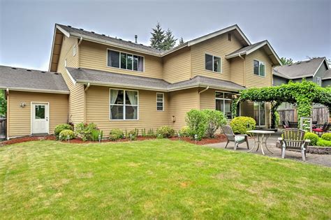 Kirkland Home w/Backyard - Mins to Lake Washington UPDATED 2021 - Tripadvisor - Kirkland ...