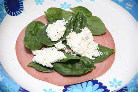 Low Carb Sandwich #5: Bologna and Herbed Cream Cheese Roll-Ups ...