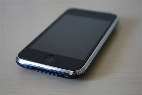 File:Hook's iPhone front.jpg - Wikimedia Commons