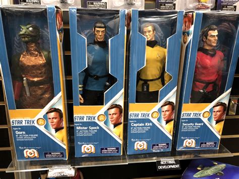 Toy Fair 2019 Offers Previews Of New Star Trek Products From Factory ...