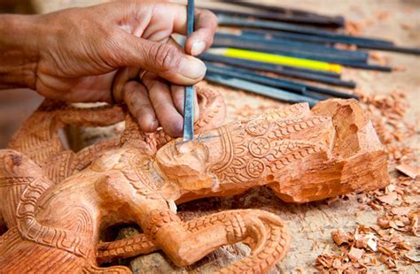 Wood Carving with a Master Craftsman – Destination Asia News