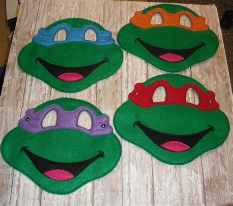 8X10 NINJA TURTLE FULL MASK PATTERN | Diy ninja turtle costume, Felt crafts patterns, Doll softie