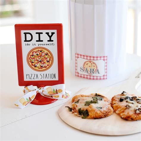 Pizza Party Ideas: The Best Food, Decorations and Favors