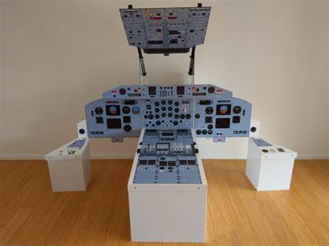 Bombardier Dash 8 Cockpit Procedures Trainer - Simfly