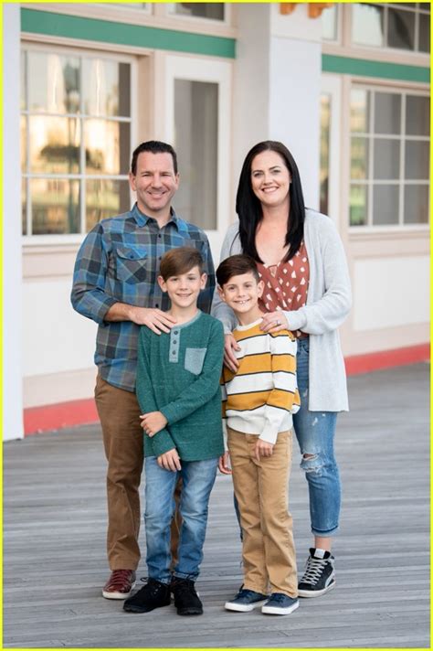 Photo: ian rapoport 10 fun facts 03 | Photo 4974471 | Just Jared ...