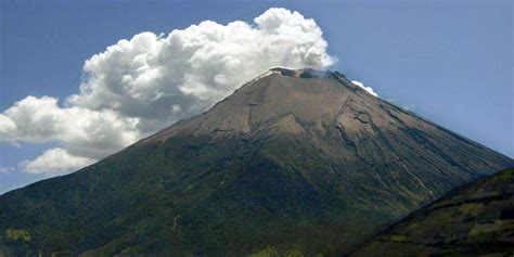 Tungurahua volcano, Ecuador - Travel. Information. Location- PlanetAndes